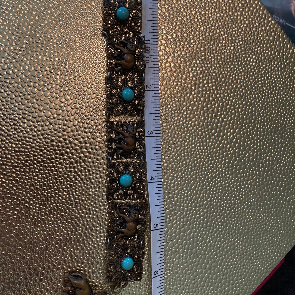 Vintage Elephant bracelet with blue beads - Picture 2 of 2
